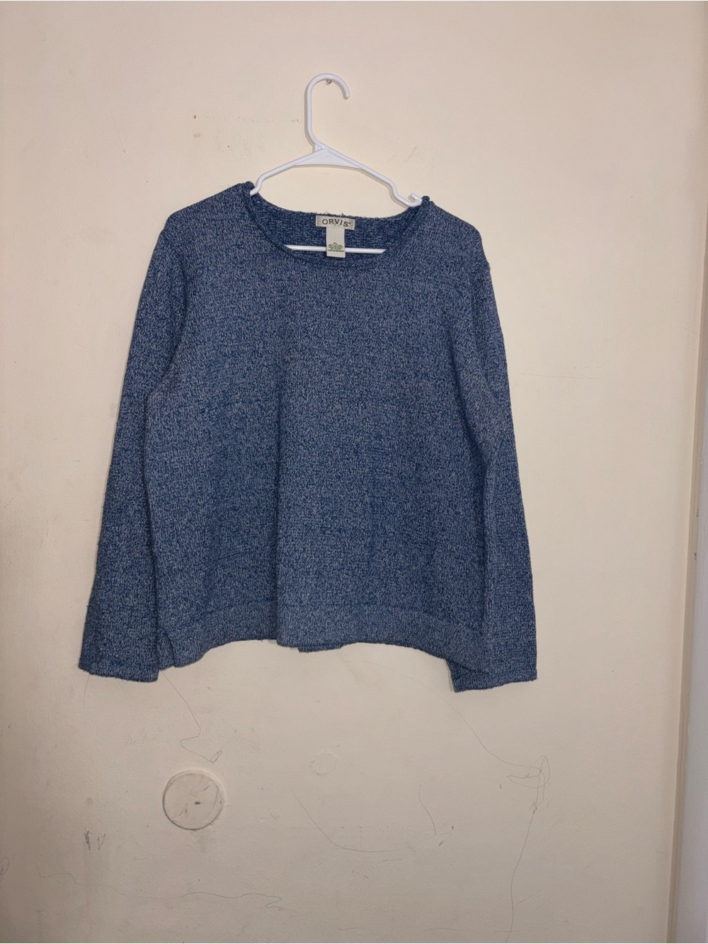 Orvis Women's Blue Sweater, Size XL
- Crew Neck with Side Slits